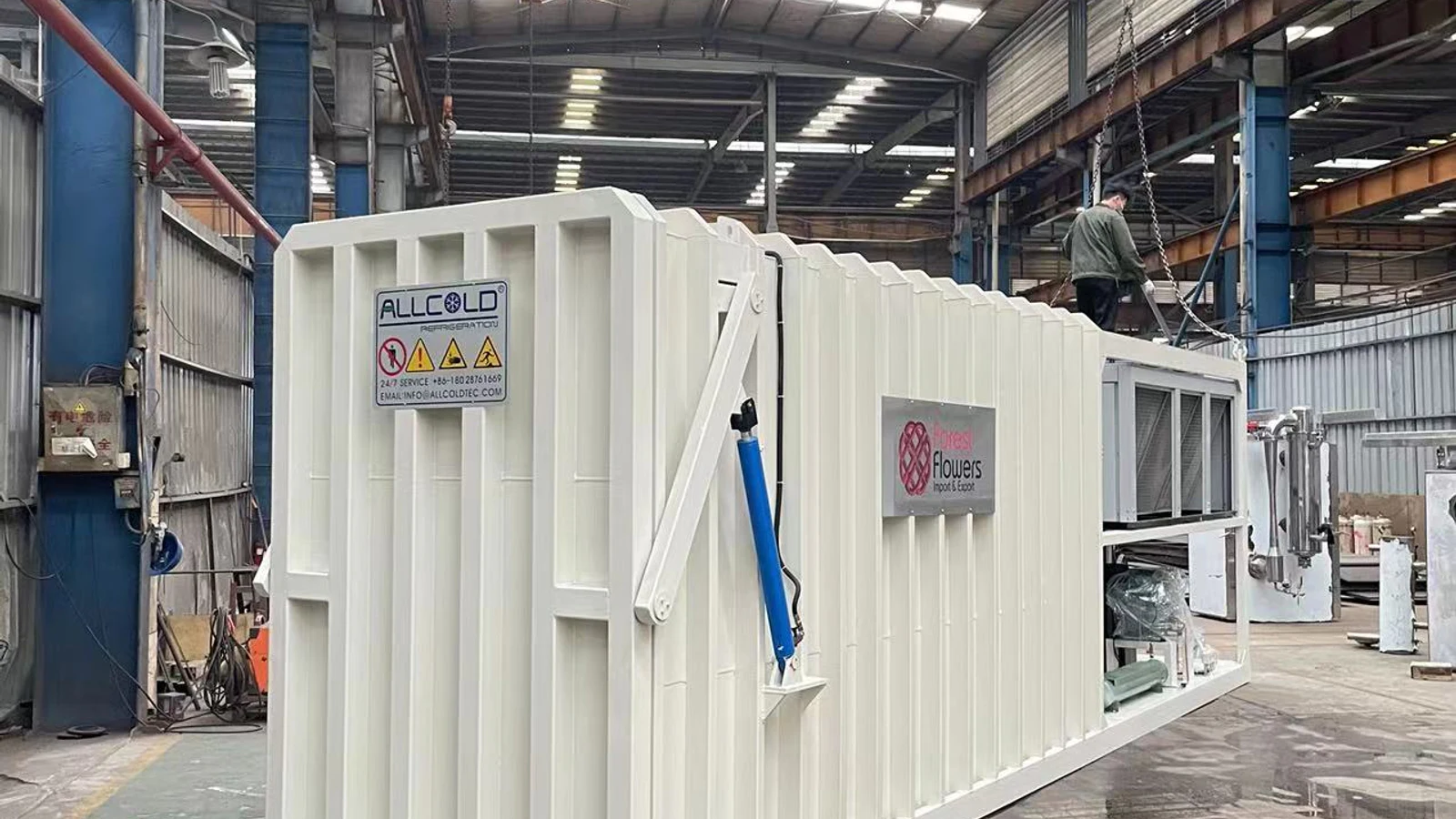 Allcold vacuum cooler under factory overhead lifting equipment