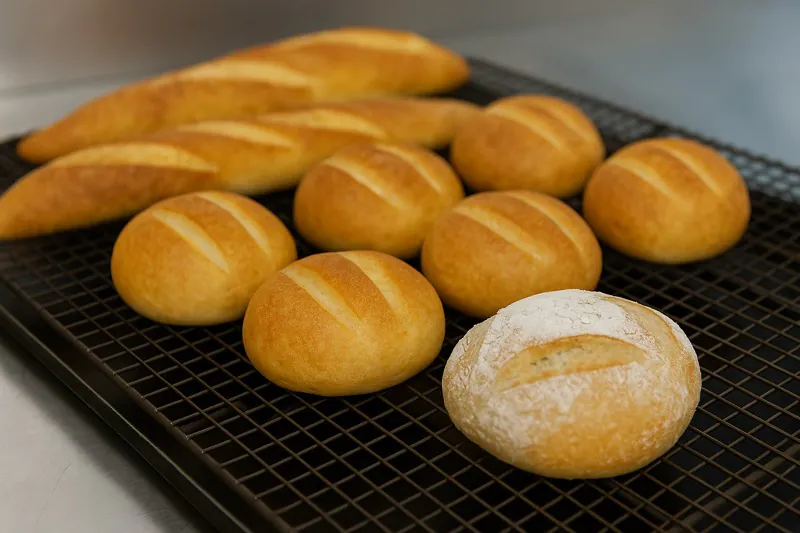 Evenly cooled bakery products